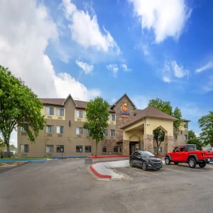Comfort Suites Omaha